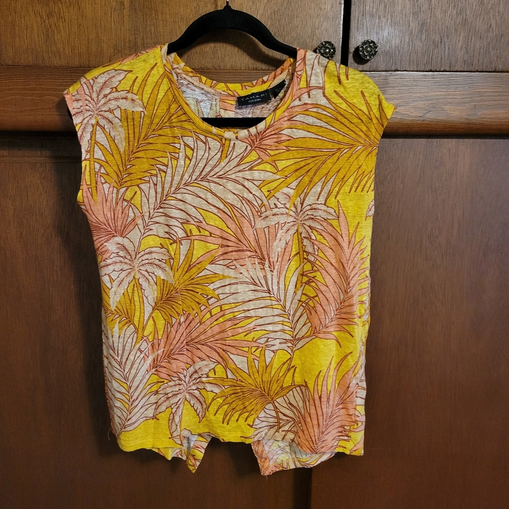 Tahari 100% Linen Hawaiian Leaves Multicolor Orange Button Down Blouse | M